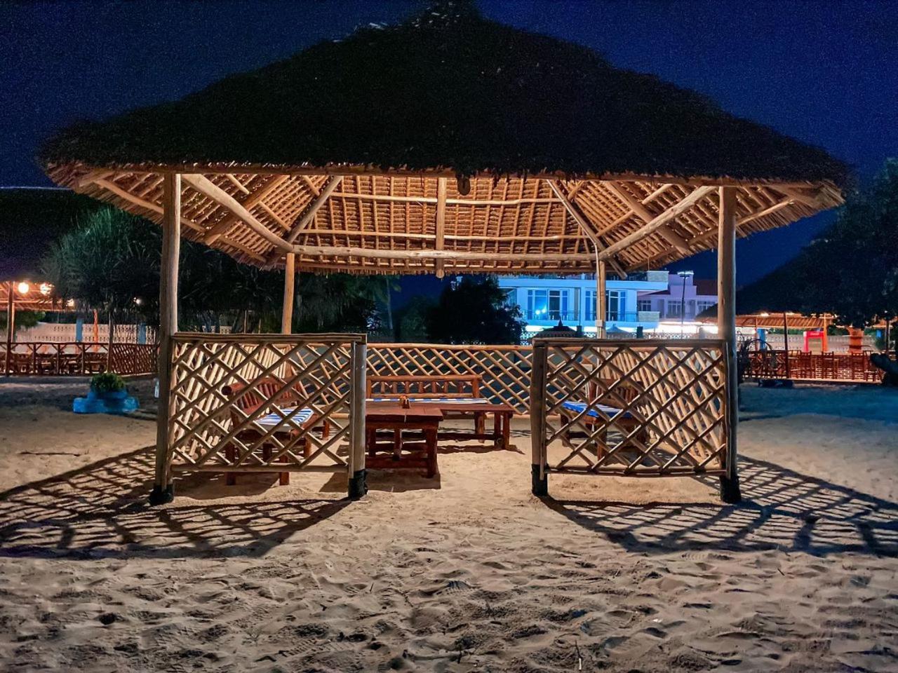 Sun N Sand Beach Resort Dar es Salaam Exterior photo
